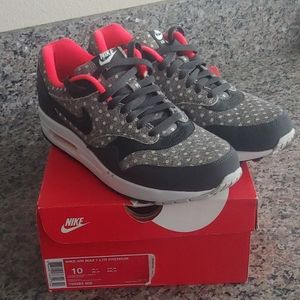 Nike Air Max 1 LTR Premium